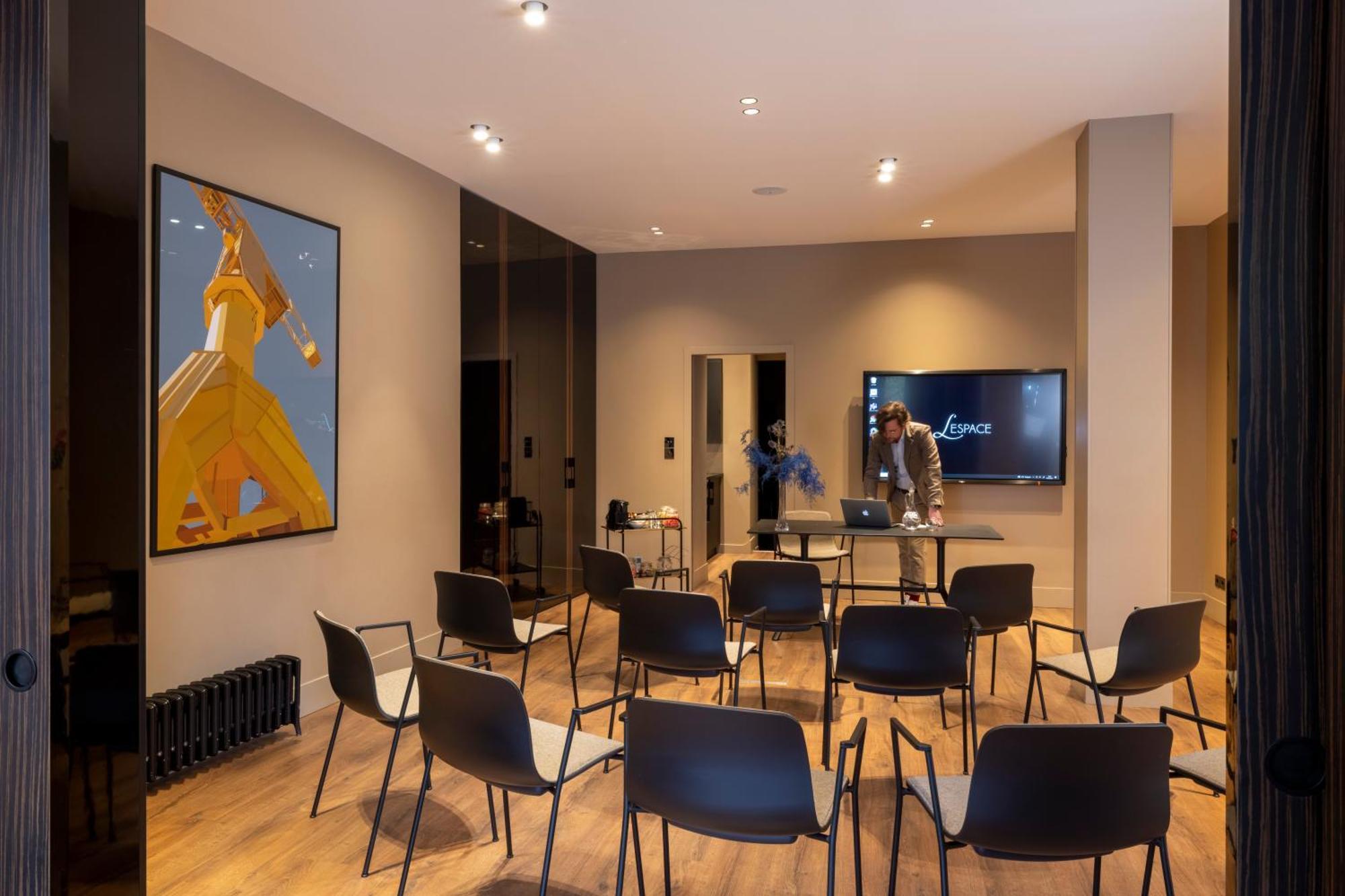 L'hôtel Hotel 3*