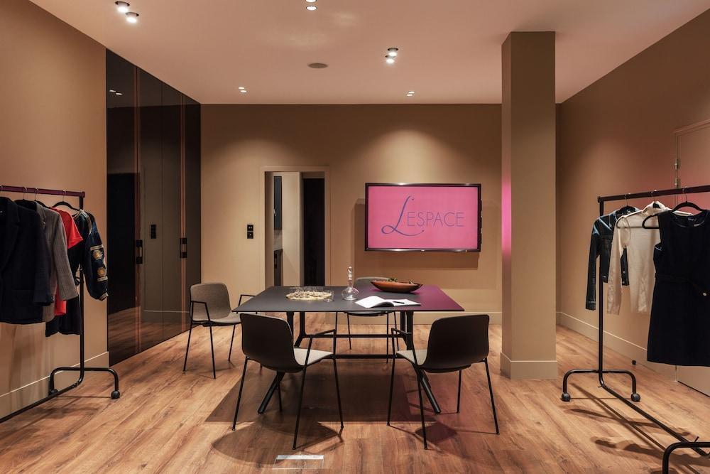 Hotel L'hôtel 3*